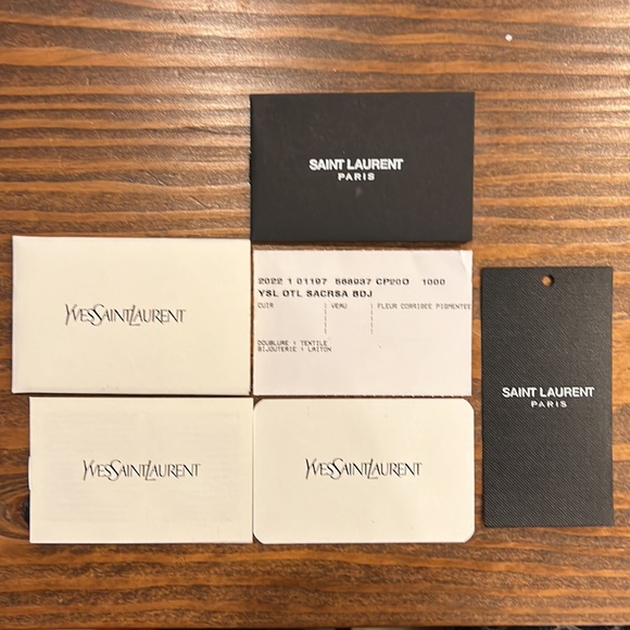 Authentic - NWT - Yves Saint Laurent Chevrette Belle de Jour leather clutch - Picture 6 of 6